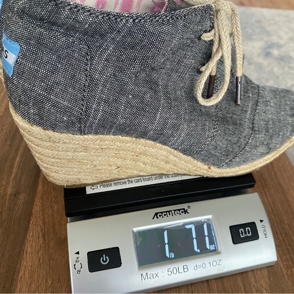 TOMS Chambray Desert Wedge Lace Up Booties - Picture 14 of 14